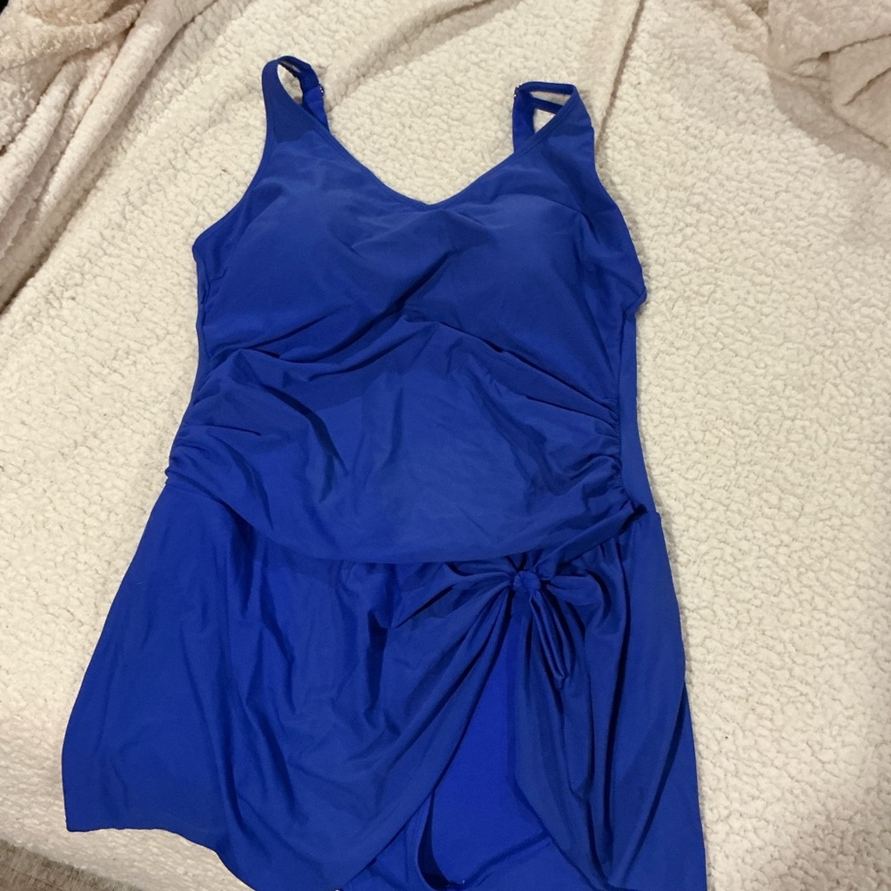 FLATTERY GETS YOU EVERYWHERE Royal Blue One-Piece Swimsuit🩱